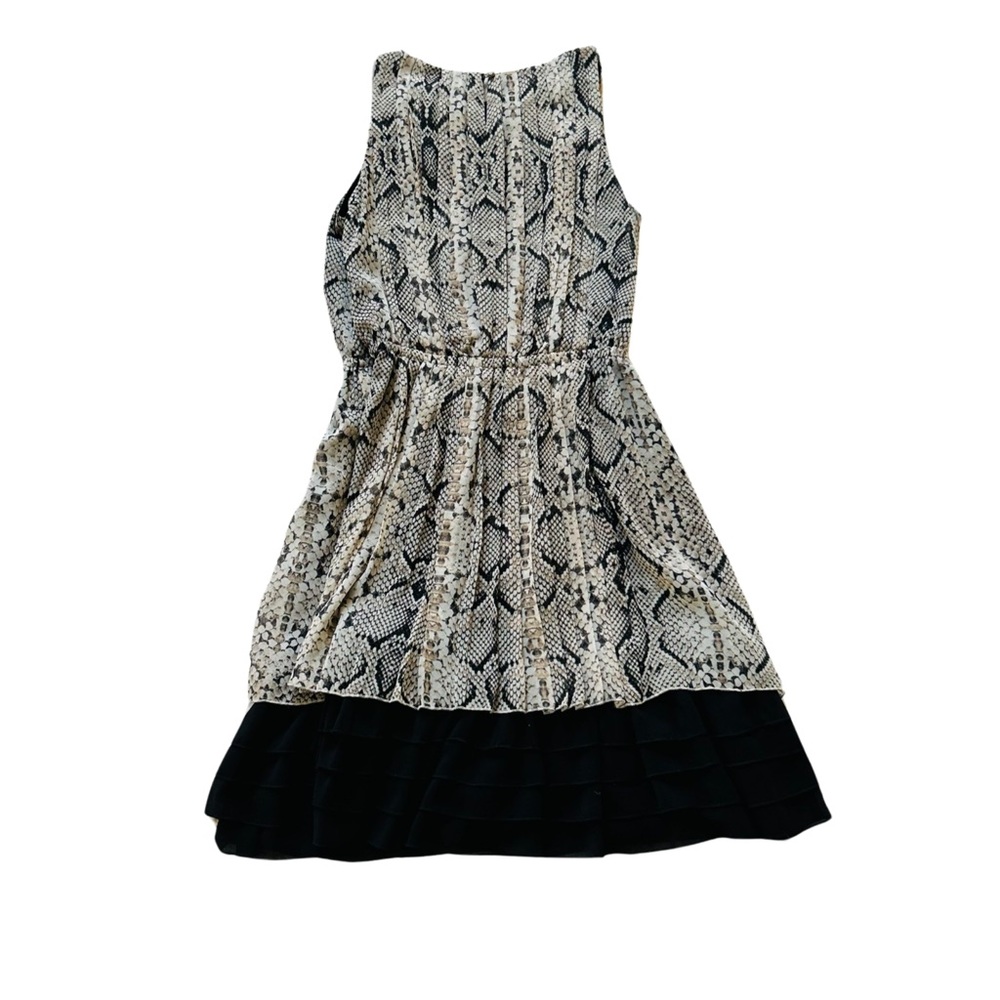 Jessica Simpson Sleeveless Dress
